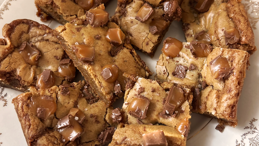 Sea Salt Caramel Blondies